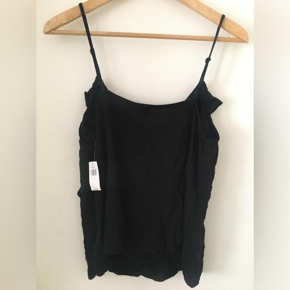 END OF SUMMER SALE Old Navy Women’s Ruffled Black Cami Tank Top - Picture 2 of 4